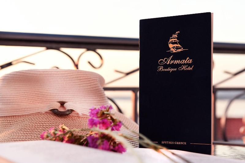 Armata Boutique Hotel Spetses Town ภายนอก รูปภาพ