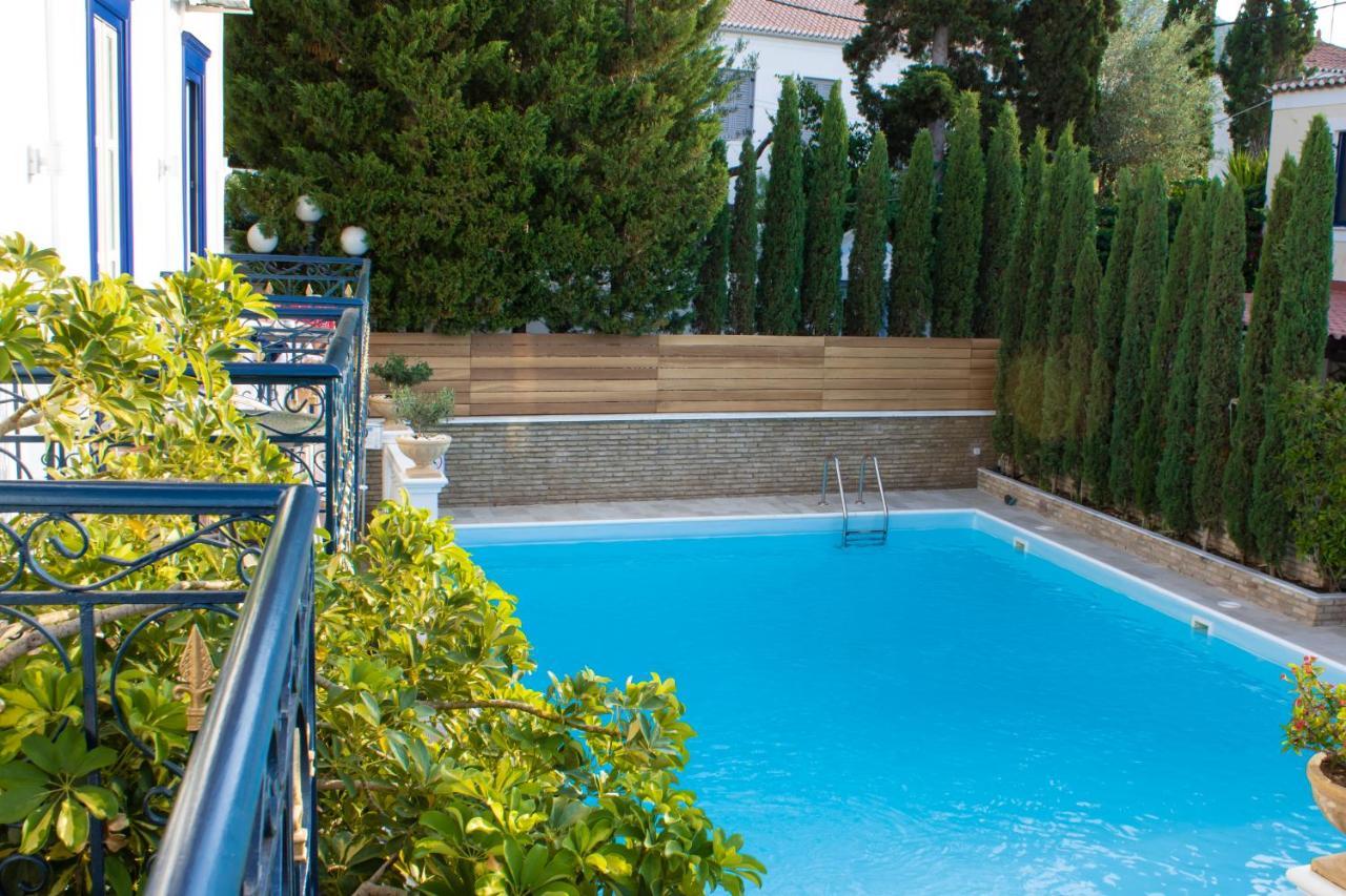 Armata Boutique Hotel Spetses Town ภายนอก รูปภาพ