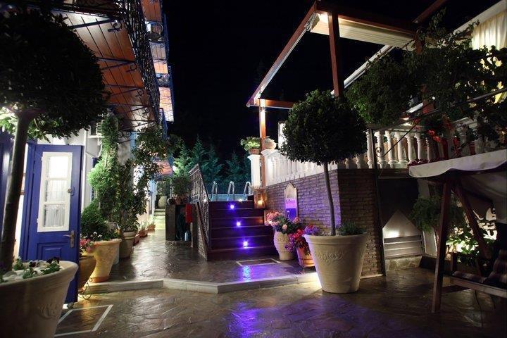 Armata Boutique Hotel Spetses Town ภายนอก รูปภาพ