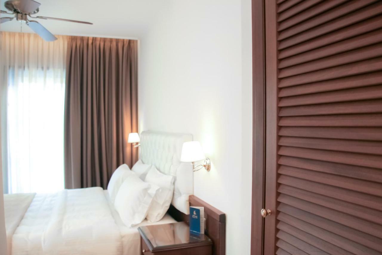 Armata Boutique Hotel Spetses Town ภายนอก รูปภาพ
