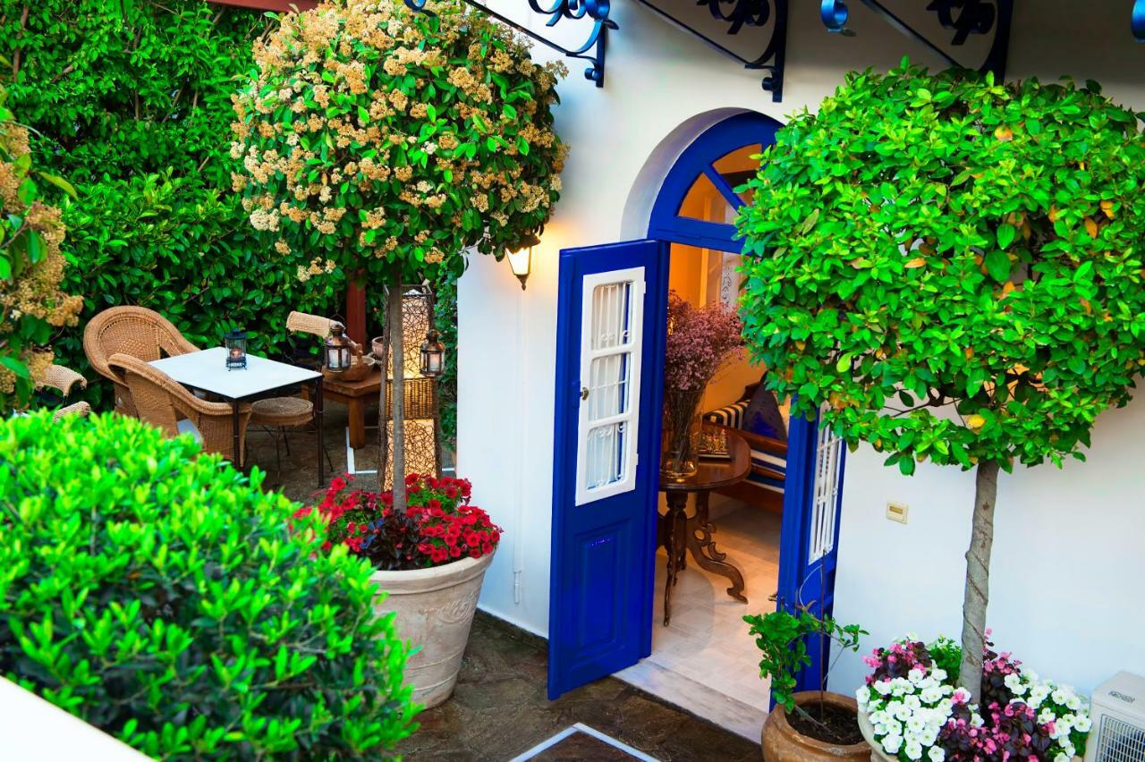 Armata Boutique Hotel Spetses Town ภายนอก รูปภาพ