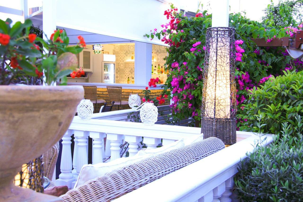 Armata Boutique Hotel Spetses Town ภายนอก รูปภาพ